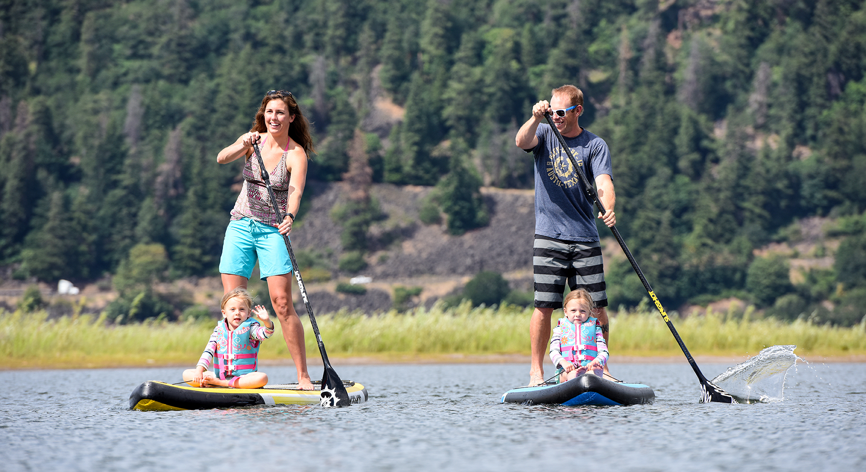 Family paddle time.